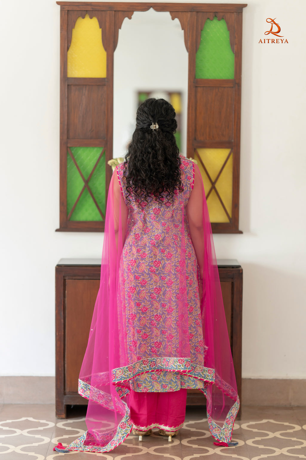 Rajsi Gulabi Bagh Set